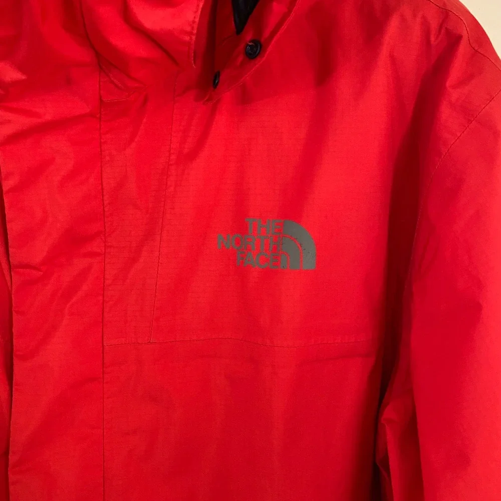 The North Face Mens Gore-Tex Primaloft Insulated Jacket Red Hooded Medium